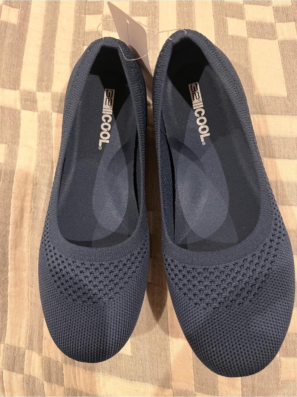 32 Degrees Women's Navy Knit Ballet Flats